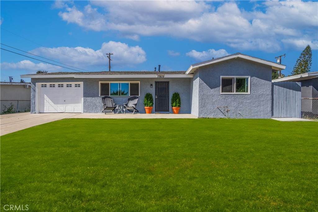 17809 Hemphill Street - Photo 1