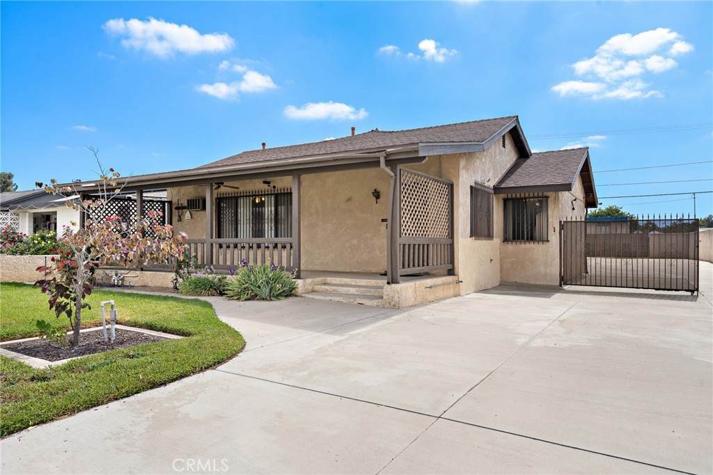 9649 Grace Street - Photo 1