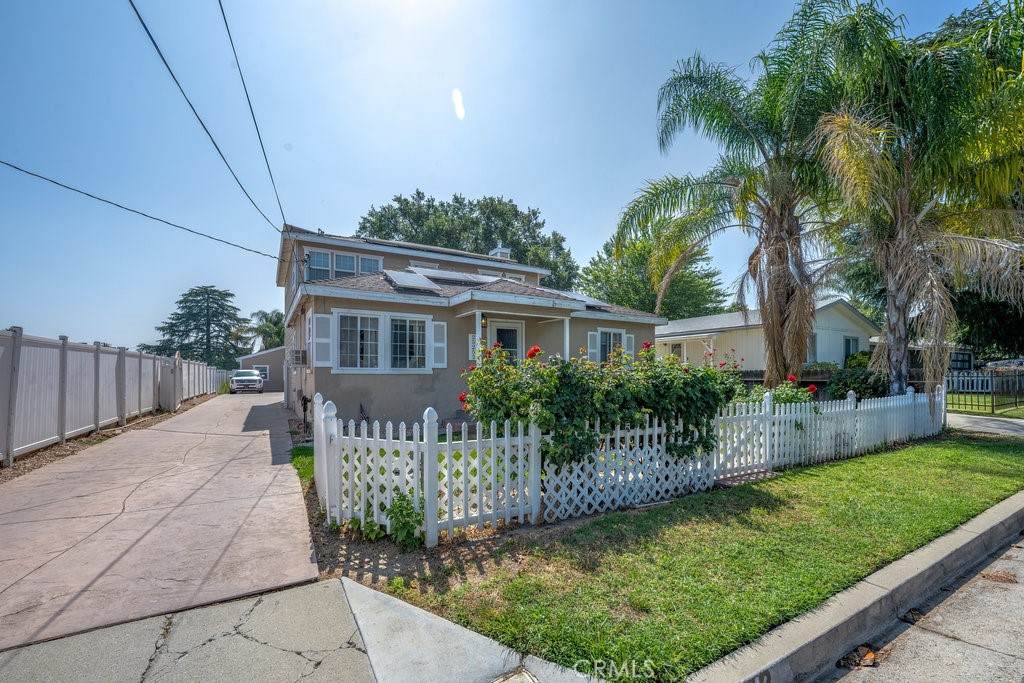 25252 Atwood Boulevard - Photo 1