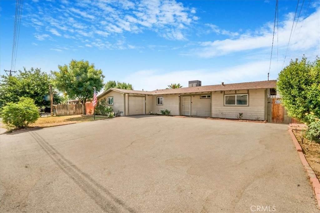 33962 Clark Lane - Photo 1
