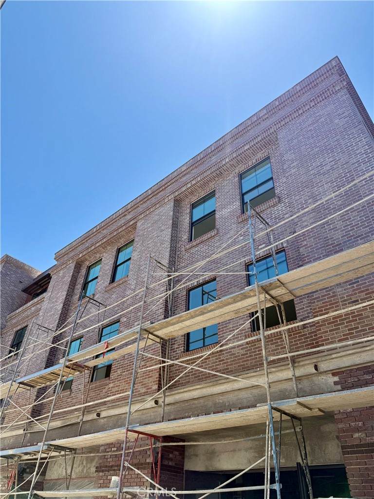 581 Higuera Street - Photo 1