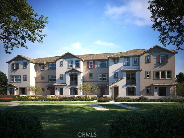 28066 Oakdale Drive - Photo 1