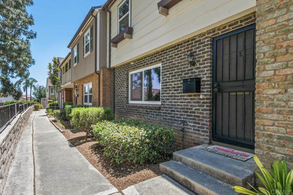 11923 Royal Rd - Photo 1