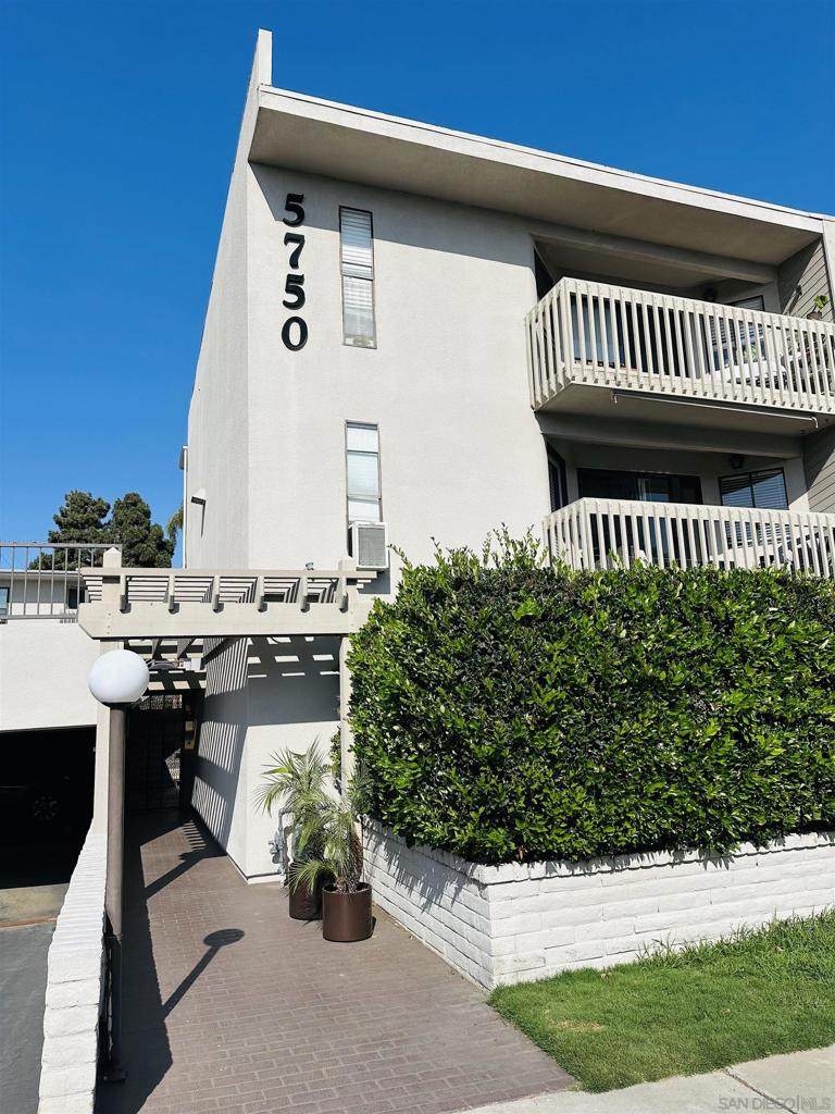 5750 Friars Road - Photo 1