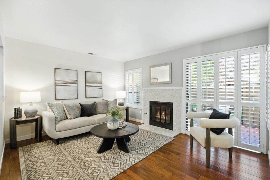 2074 Foxhall Loop - Photo 1