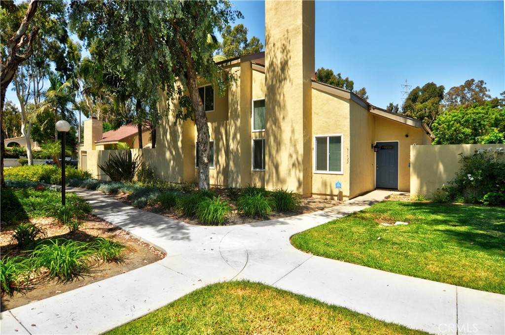 31422 Windsong Drive - Photo 1