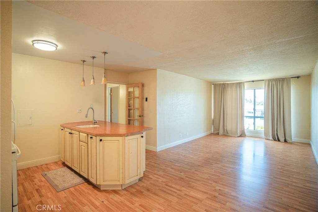 5585 Pacific Coast - Photo 1