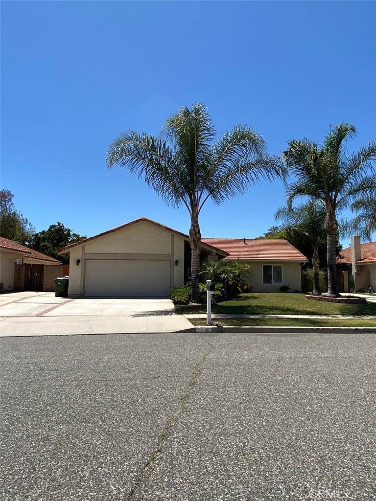 1483 Willowbrook Lane - Photo 1