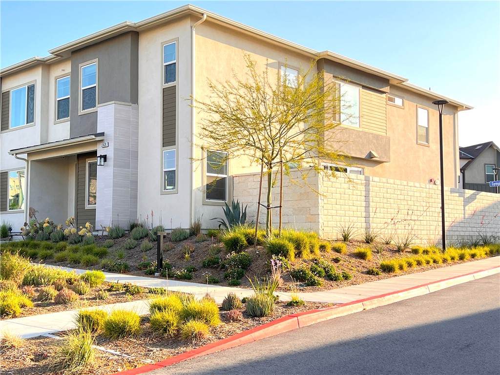 27620 Symphony Place - Photo 1