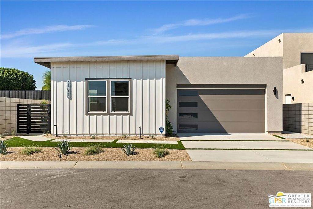 41843 Volare Court - Photo 1