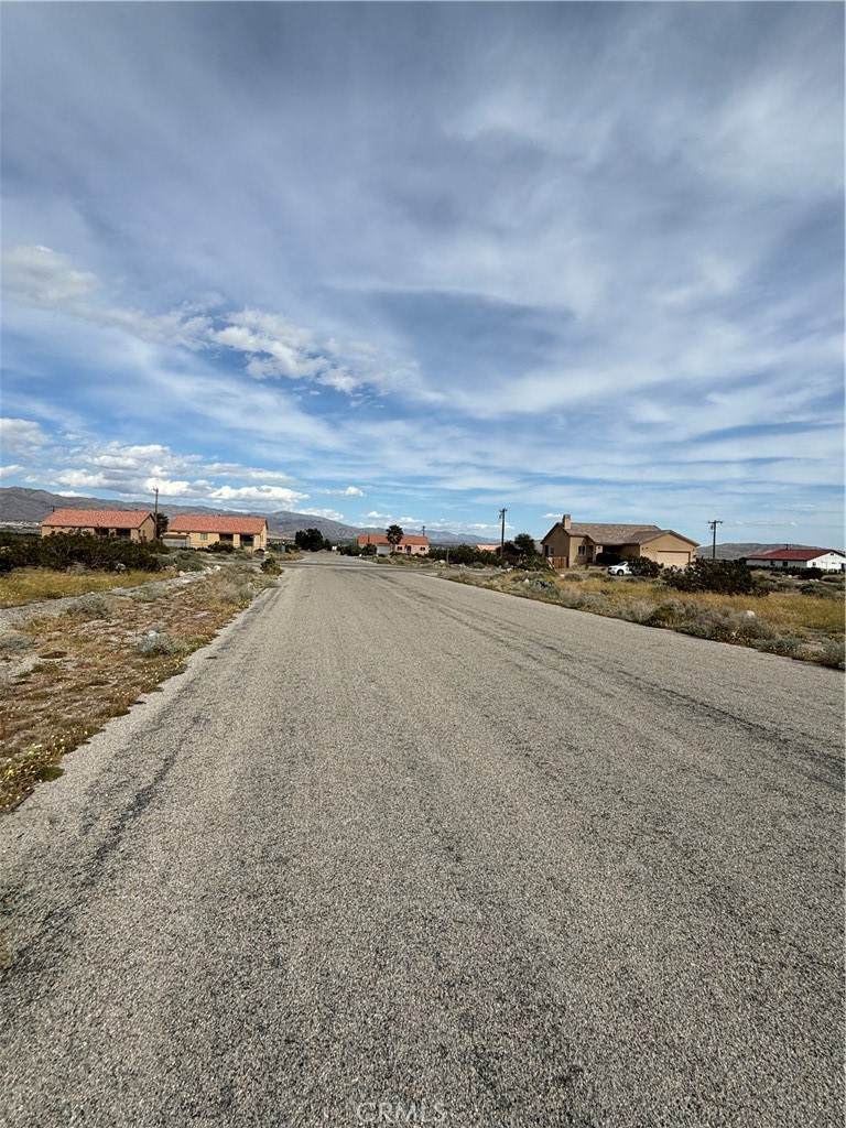 https://bt-photos.global.ssl.fastly.net/socal/orig_boomver_1_374669255-2.jpg
