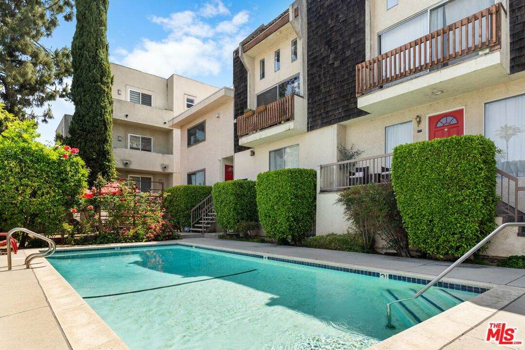 4660 Coldwater Canyon Avenue - Photo 1