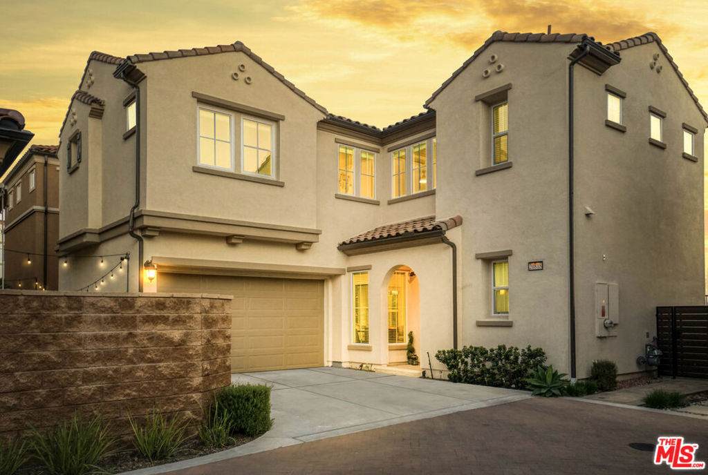 20818 Bur Oak Circle - Photo 1