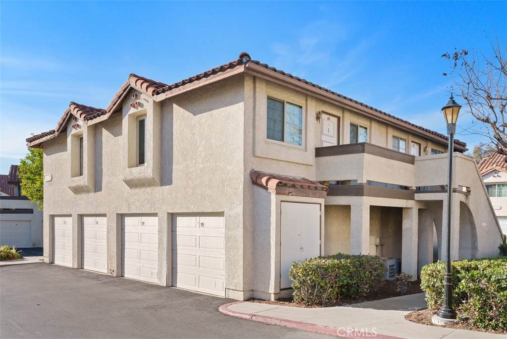 23242 La Mar - Photo 1