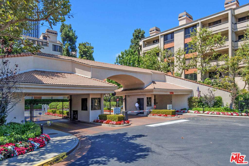 2132 Century Park Lane - Photo 1