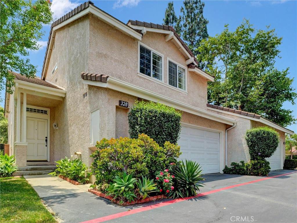 328 Wildflower Court - Photo 1