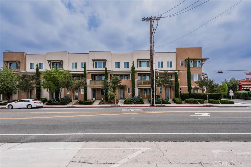 2823 Lily Lane - Photo 1
