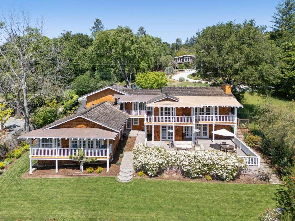 642 Woodside Way - Photo 1