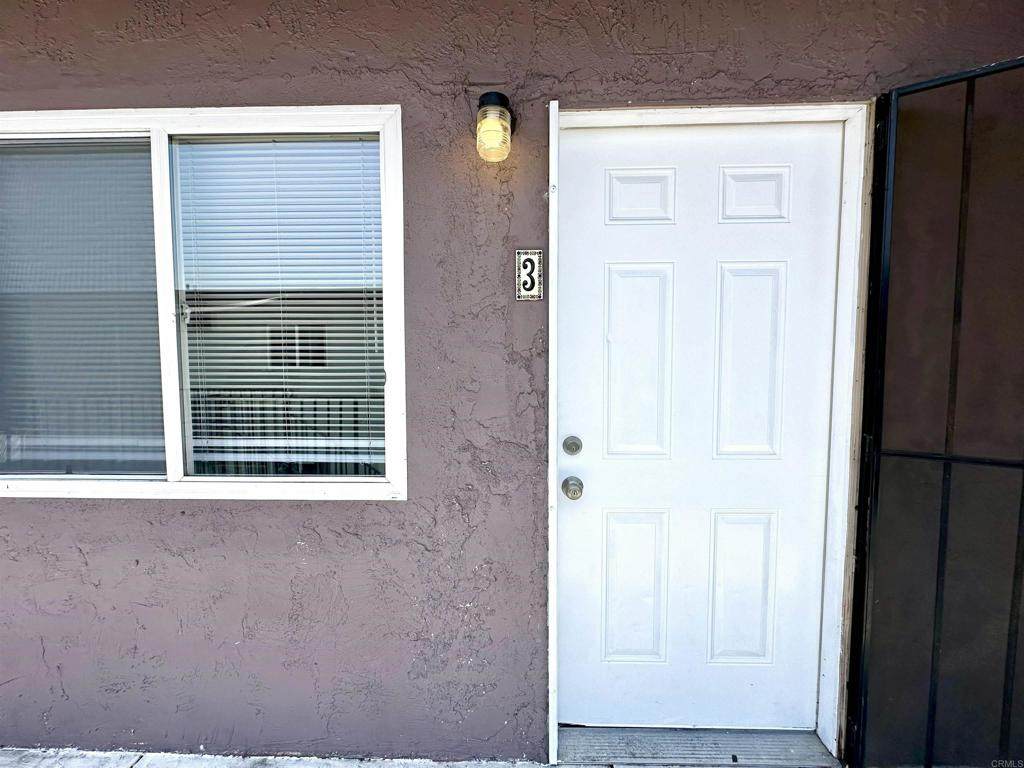 5377 Imperial Avenue - Photo 1