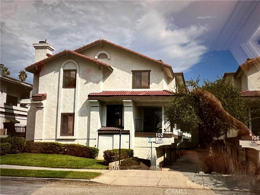 102 Sierra Madre Boulevard - Photo 1