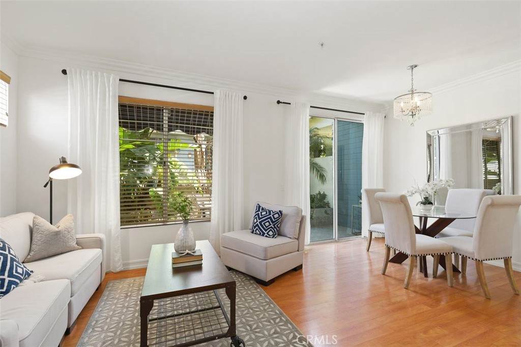 32 Breakers Lane - Photo 1
