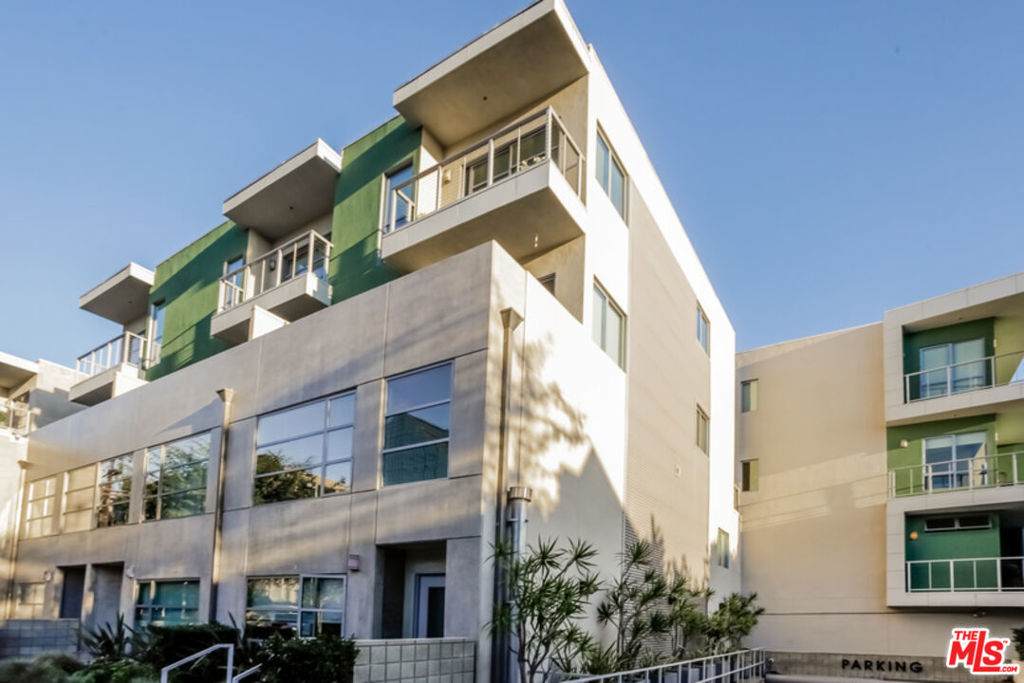 11500 Tennessee Avenue - Photo 1