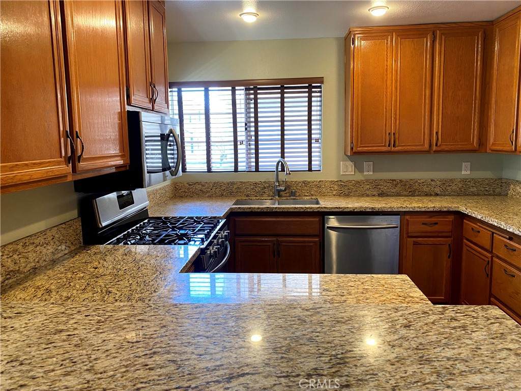 2800 Plaza Del Amo - Photo 1