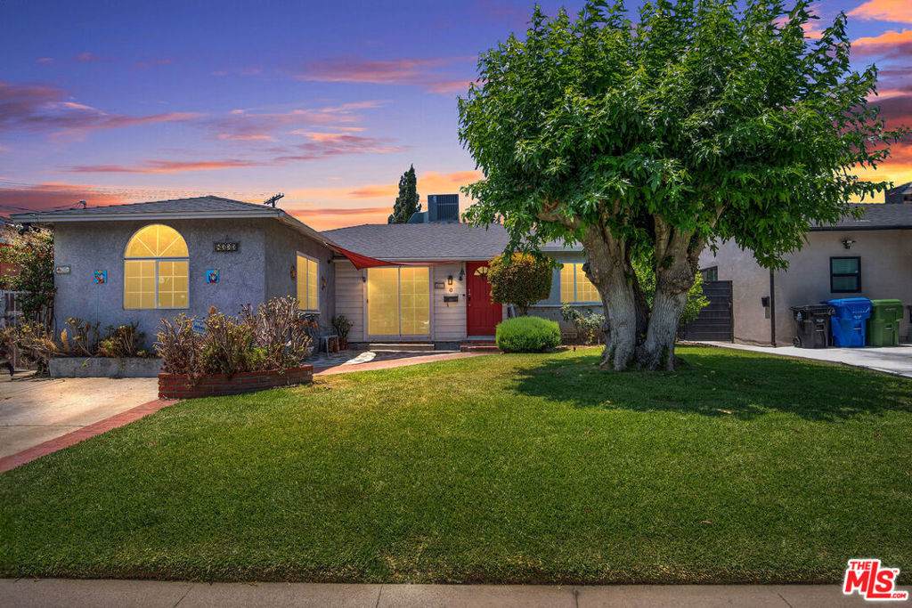 8333 Glencrest Drive - Photo 1