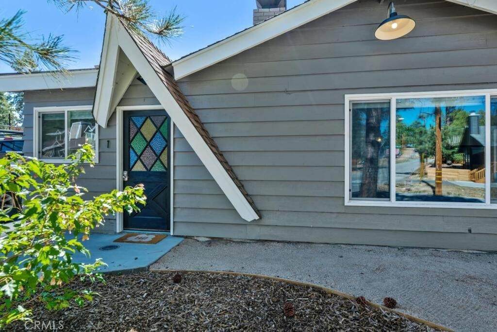 https://bt-photos.global.ssl.fastly.net/socal/orig_boomver_1_374677109-2.jpg