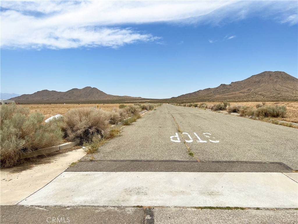 https://bt-photos.global.ssl.fastly.net/socal/orig_boomver_1_374677110-2.jpg
