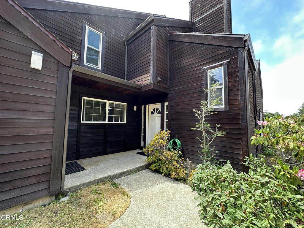 44808 Cypress Court - Photo 1