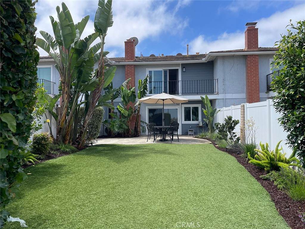 1008 Nancy Lane - Photo 1