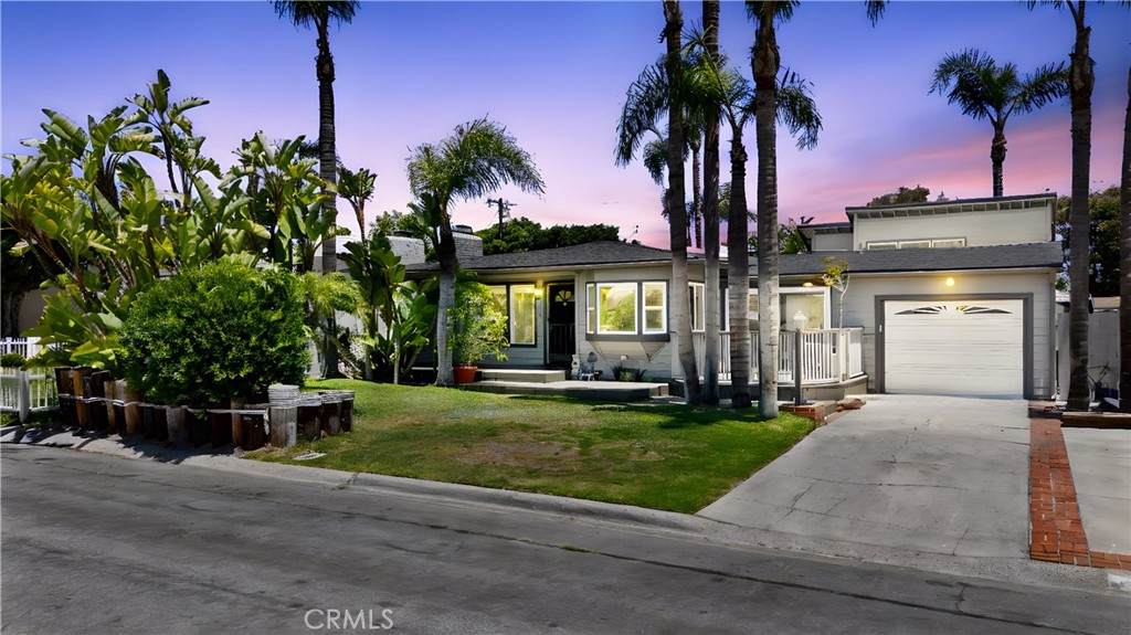 310 Colleen Place - Photo 1