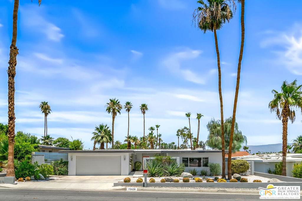 https://bt-photos.global.ssl.fastly.net/socal/orig_boomver_1_374679836-2.jpg