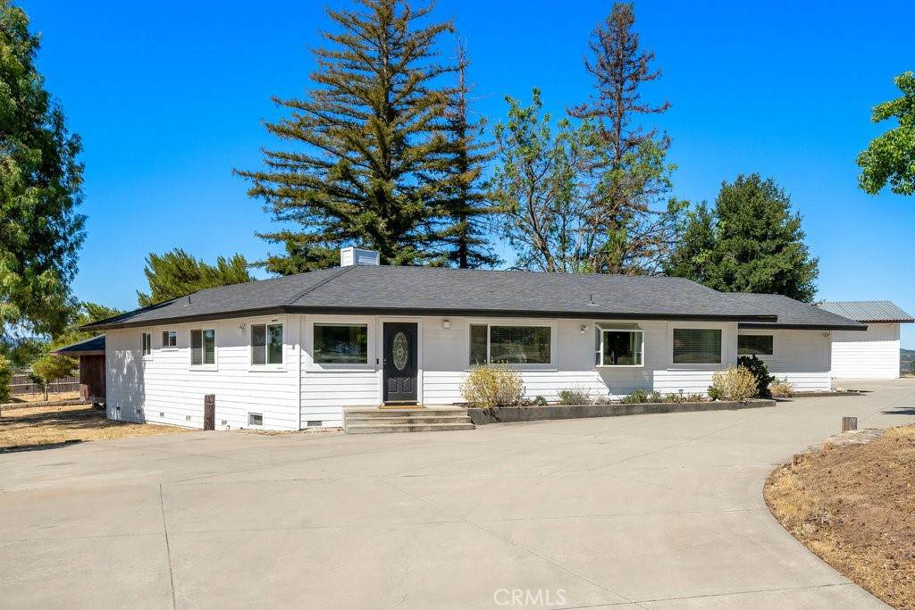 3545 Blackhawk Drive - Photo 1