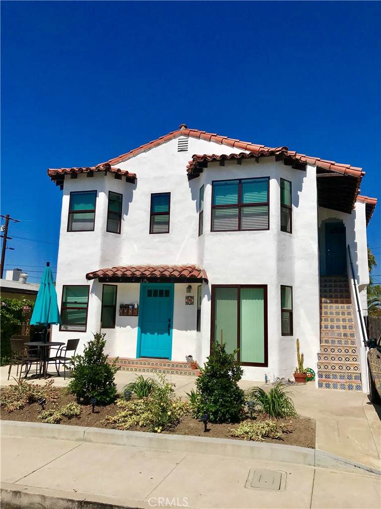 116 Avenida Serra - Photo 1