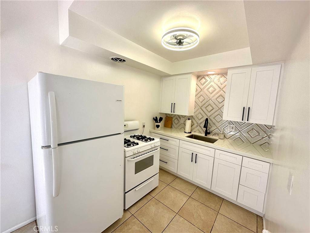 216 Avenida Cabrillo - Photo 1