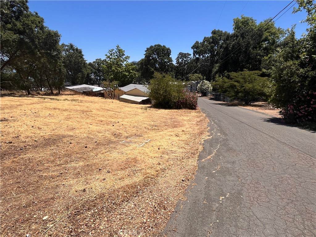 2534 Beach Lane - Photo 1