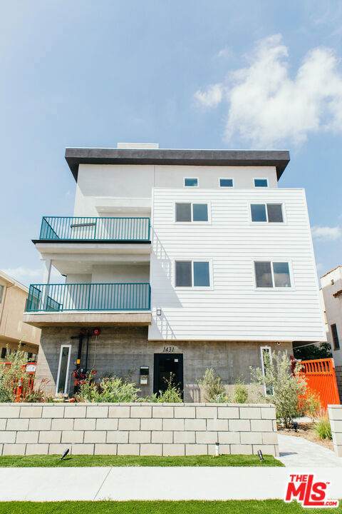 1431 Sherbourne Drive - Photo 1