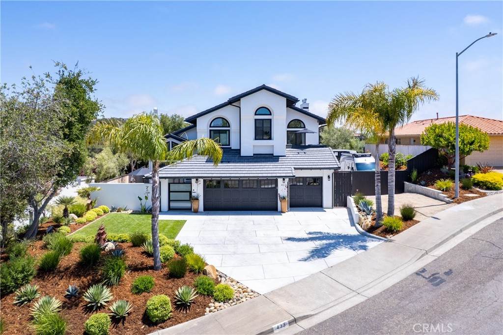 433 Emerald Bay Drive - Photo 1