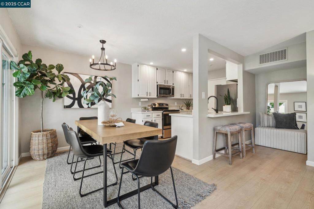 250 Ashley Circle - Photo 1