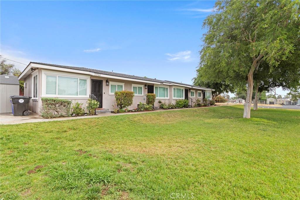 22057 Newport - Photo 1