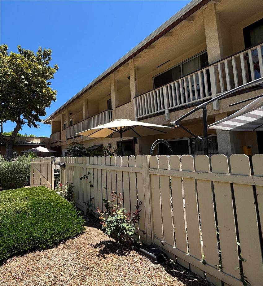 8060 Canby Avenue - Photo 1