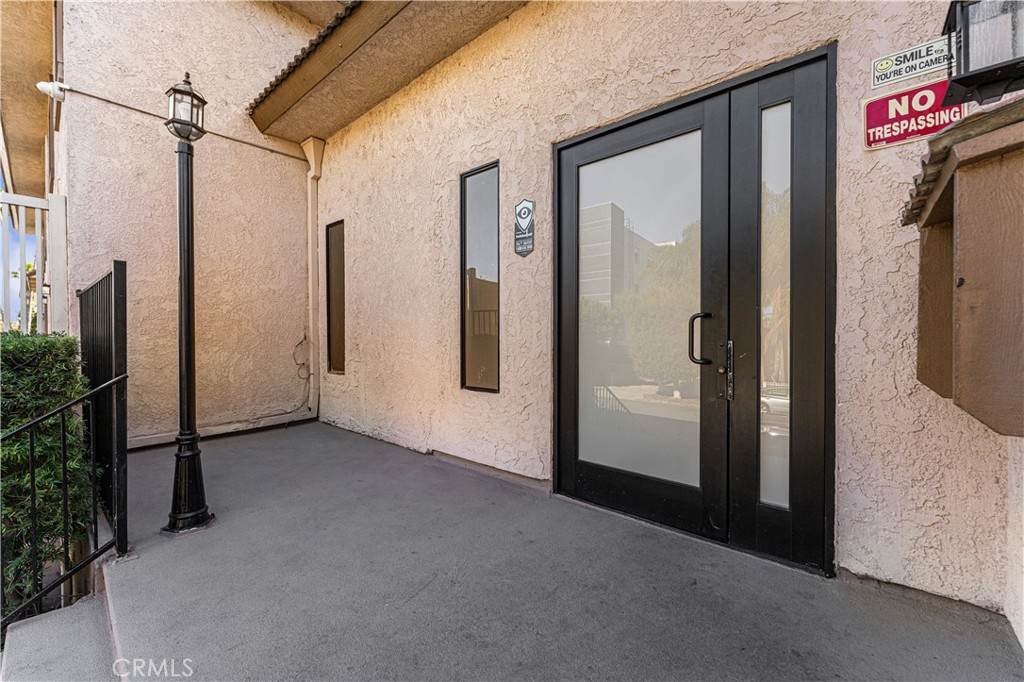 4365 Mclaughlin Avenue - Photo 1