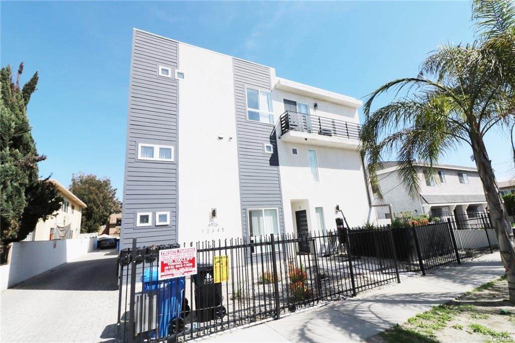 6926 Morella Avenue - Photo 1