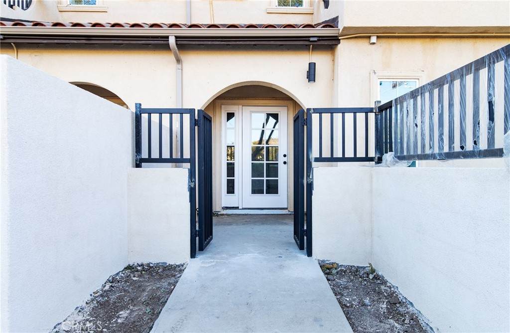 5510 Los Angeles Avenue - Photo 1