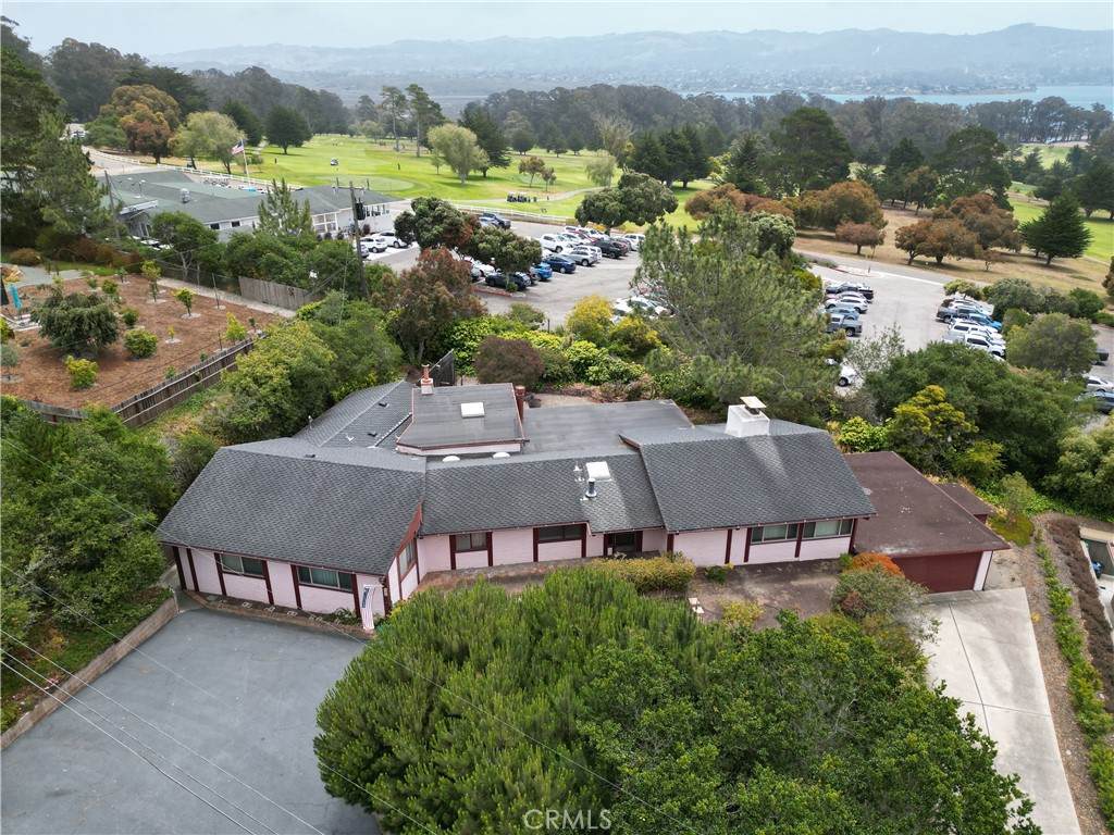 140 Kern Avenue - Photo 1