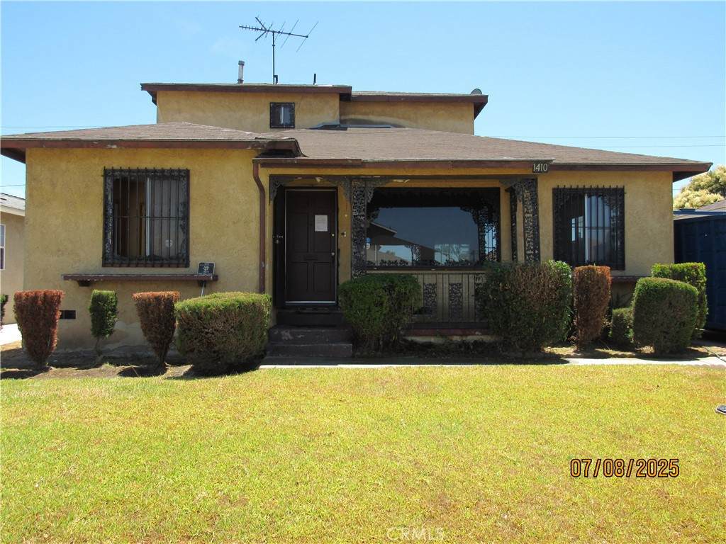 1410 West Stockwell - Photo 1