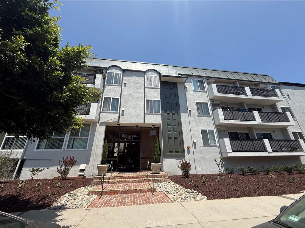 8163 Redlands Street - Photo 1