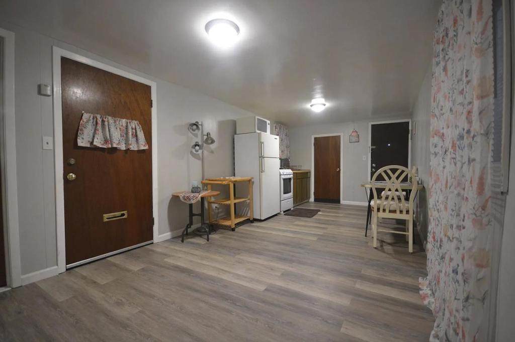 551 Templeton Avenue - Photo 1
